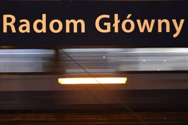 Stacje PKP w Radomiu - przegląd najważniejszych informacji