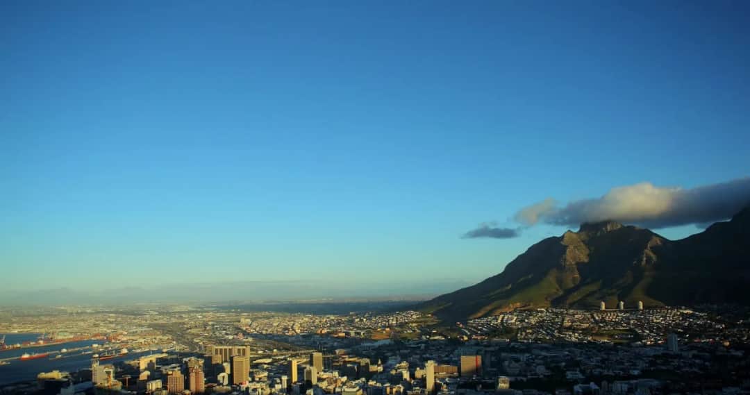 Wiadomości z Południowej Afryki: co warto wiedzieć o lokalnej polityce